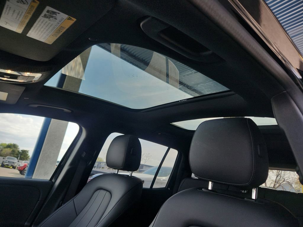 Used 2023 Mercedes-Benz EQB 300 4MATIC w/ Driver Assistance Package image 11