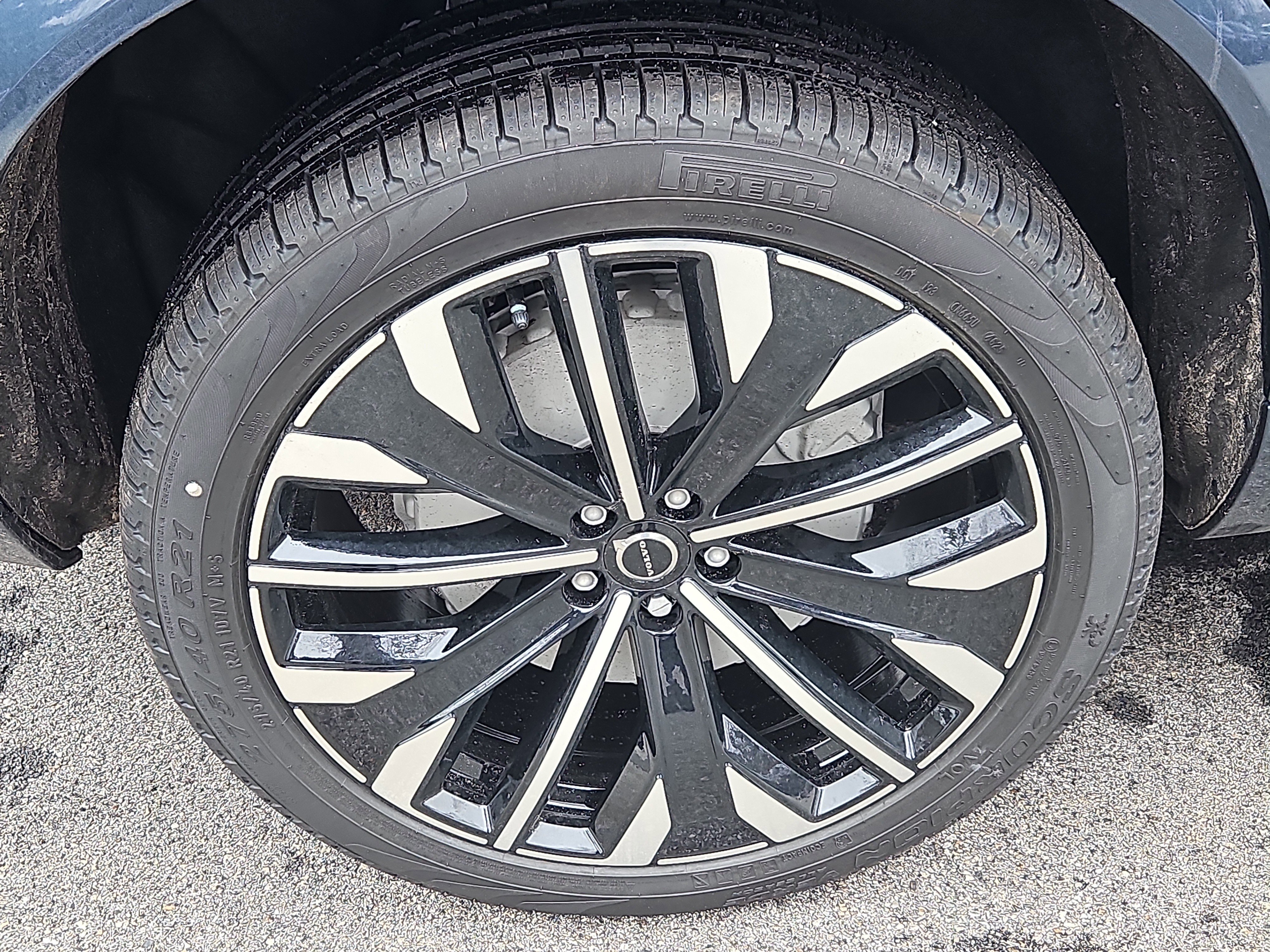 New 2026 Volvo XC90 B6 Ultra w/ Protection Package Premier image 19