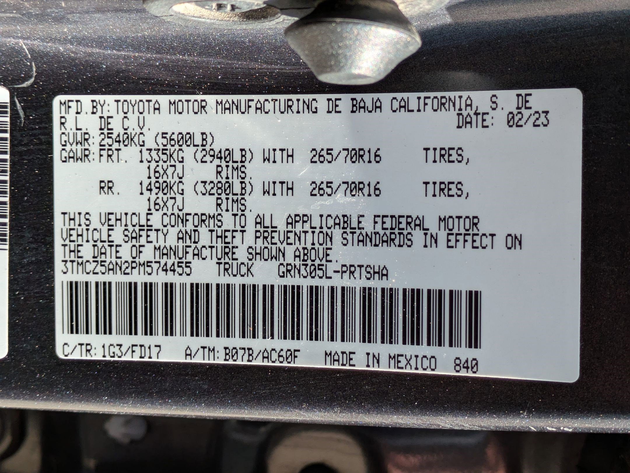 Used 2023 Toyota Tacoma TRD Off-Road w/ Black Out Package (TMS) AWD/4WD image 31