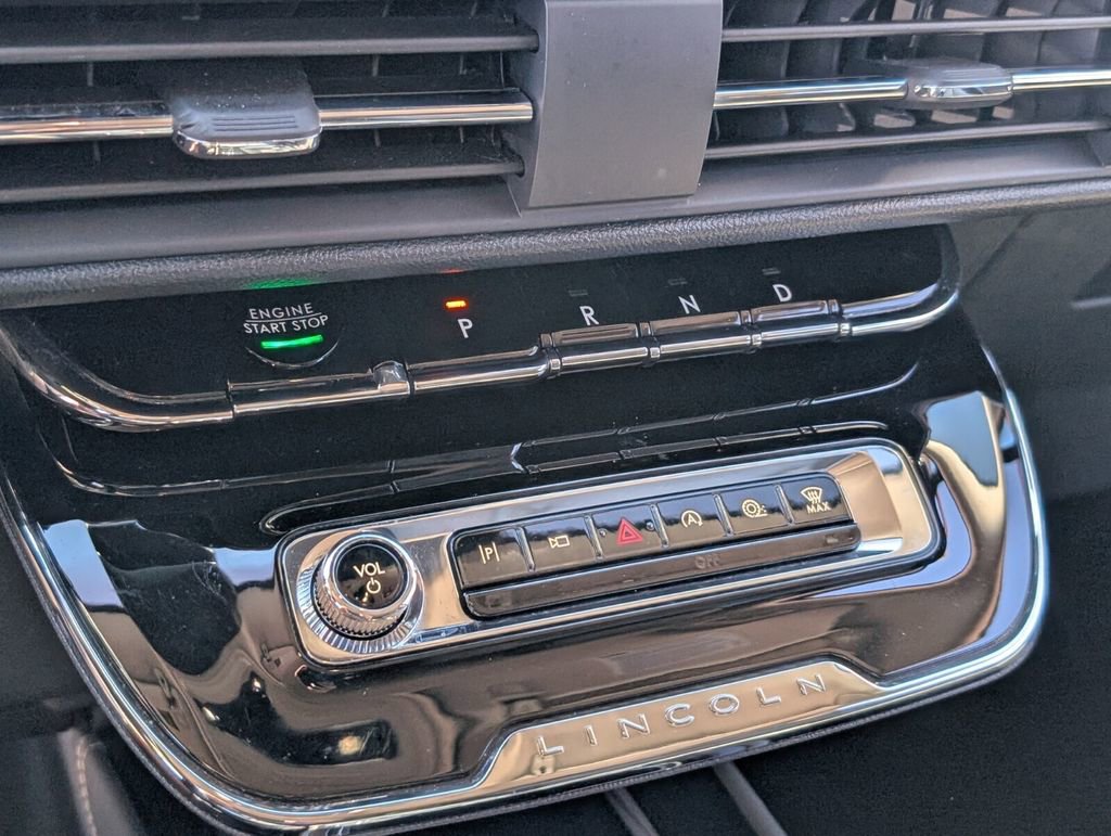 Used 2024 Lincoln Corsair FWD image 21