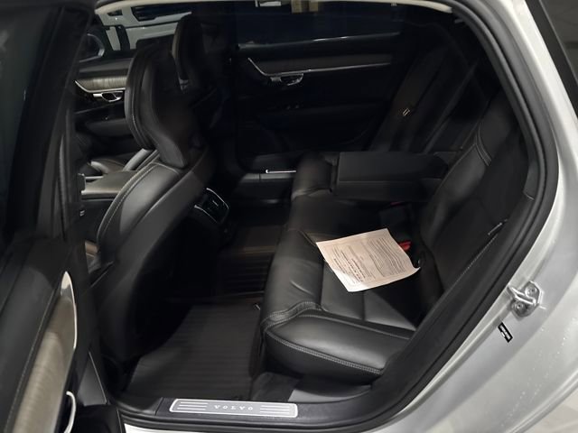 Used 2022 Volvo S90 B6 Inscription w/ Advanced Package image 28