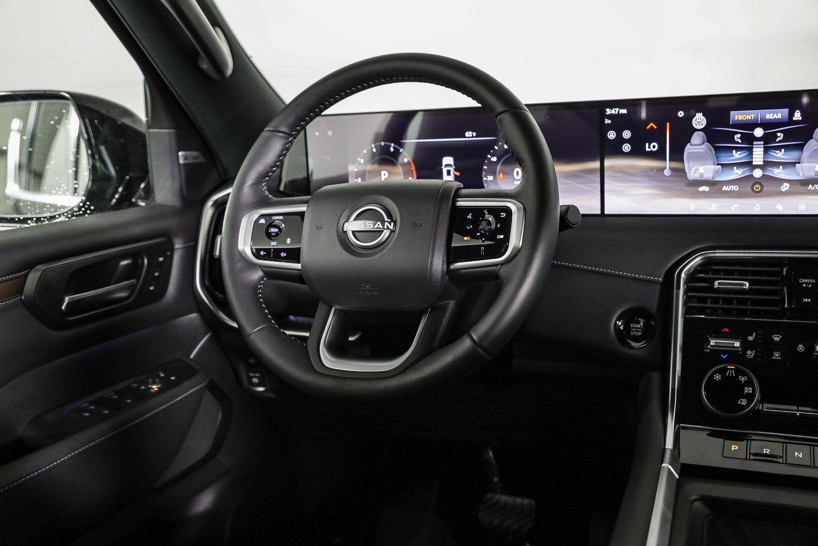 New 2025 Nissan Armada Platinum image 21