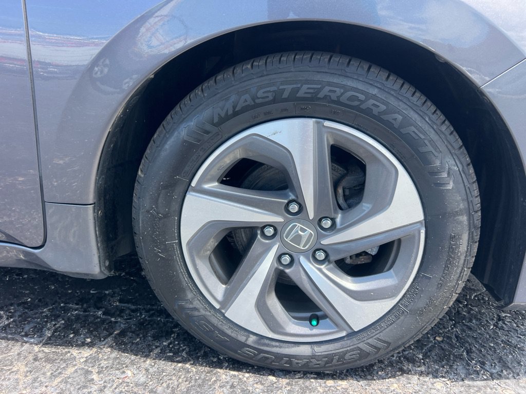 Used 2019 Honda Insight EX image 39