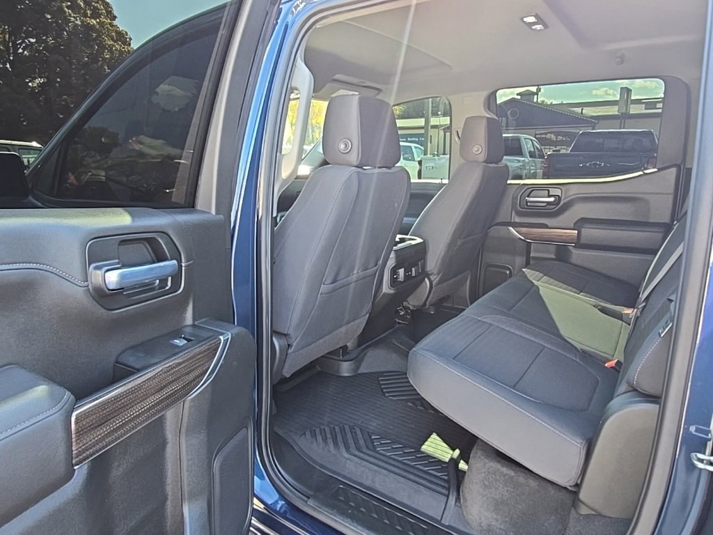 Used 2020 Chevrolet Silverado 1500 LT Trail Boss image 15