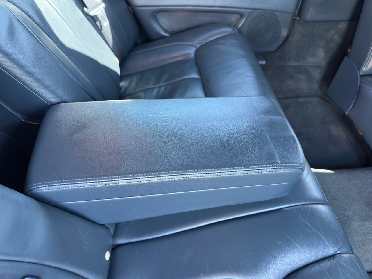 Used 2009 Cadillac DTS Limousine image 35