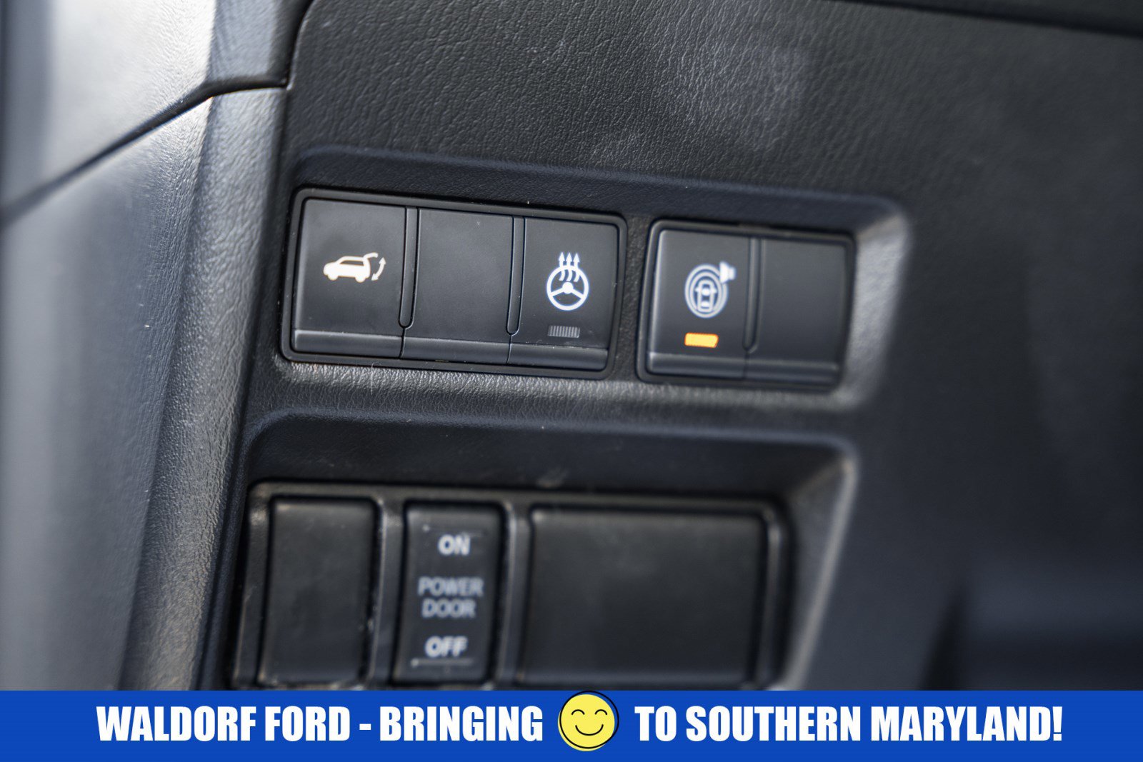 Used 2021 Nissan Armada Platinum w/ Captain's Chairs Package image 53