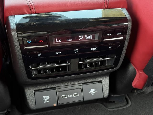 Used 2022 Acura MDX Type S AWD/4WD image 32