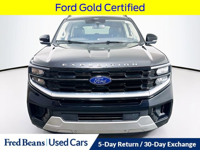 Certified 2025 Ford Expedition Max Platinum image 2