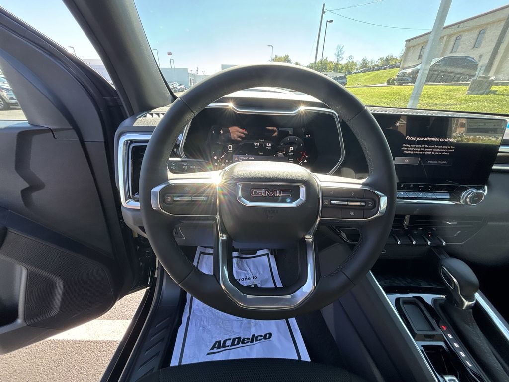 New 2026 GMC Canyon Elevation image 20