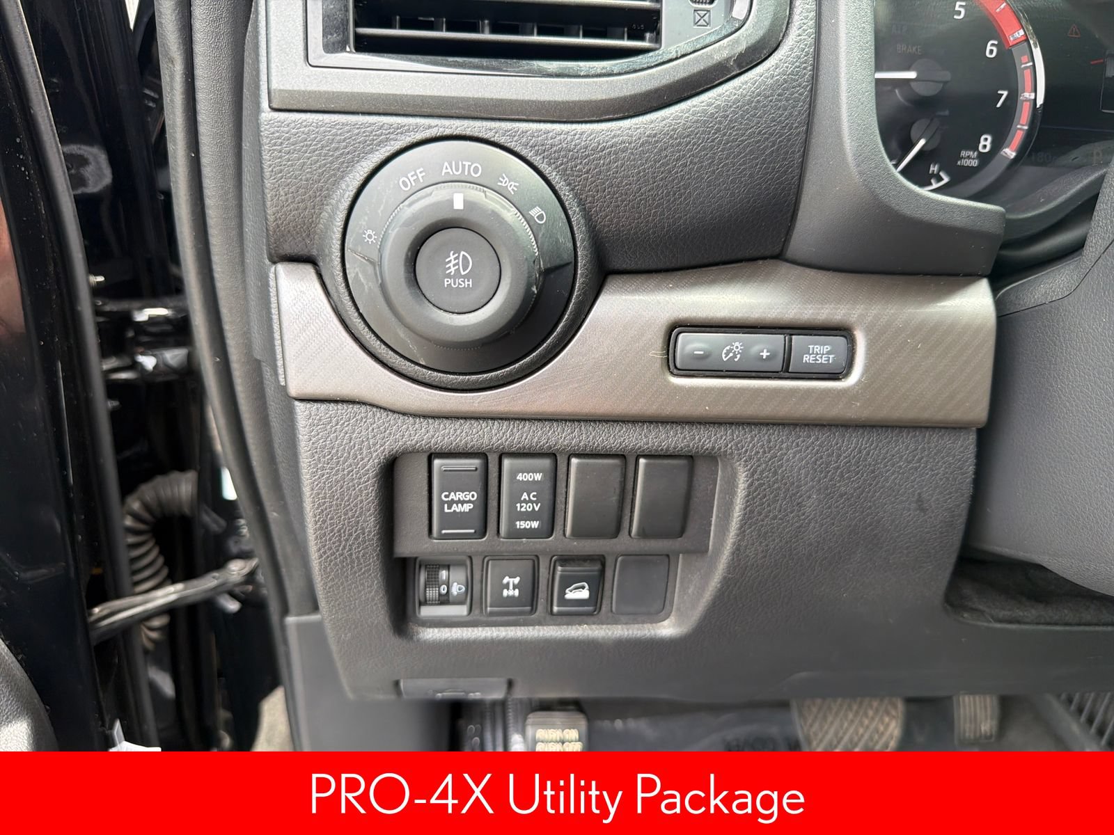 Certified 2023 Nissan Titan PRO-4X w/ Pro-4x Convenience Package AWD/4WD image 18