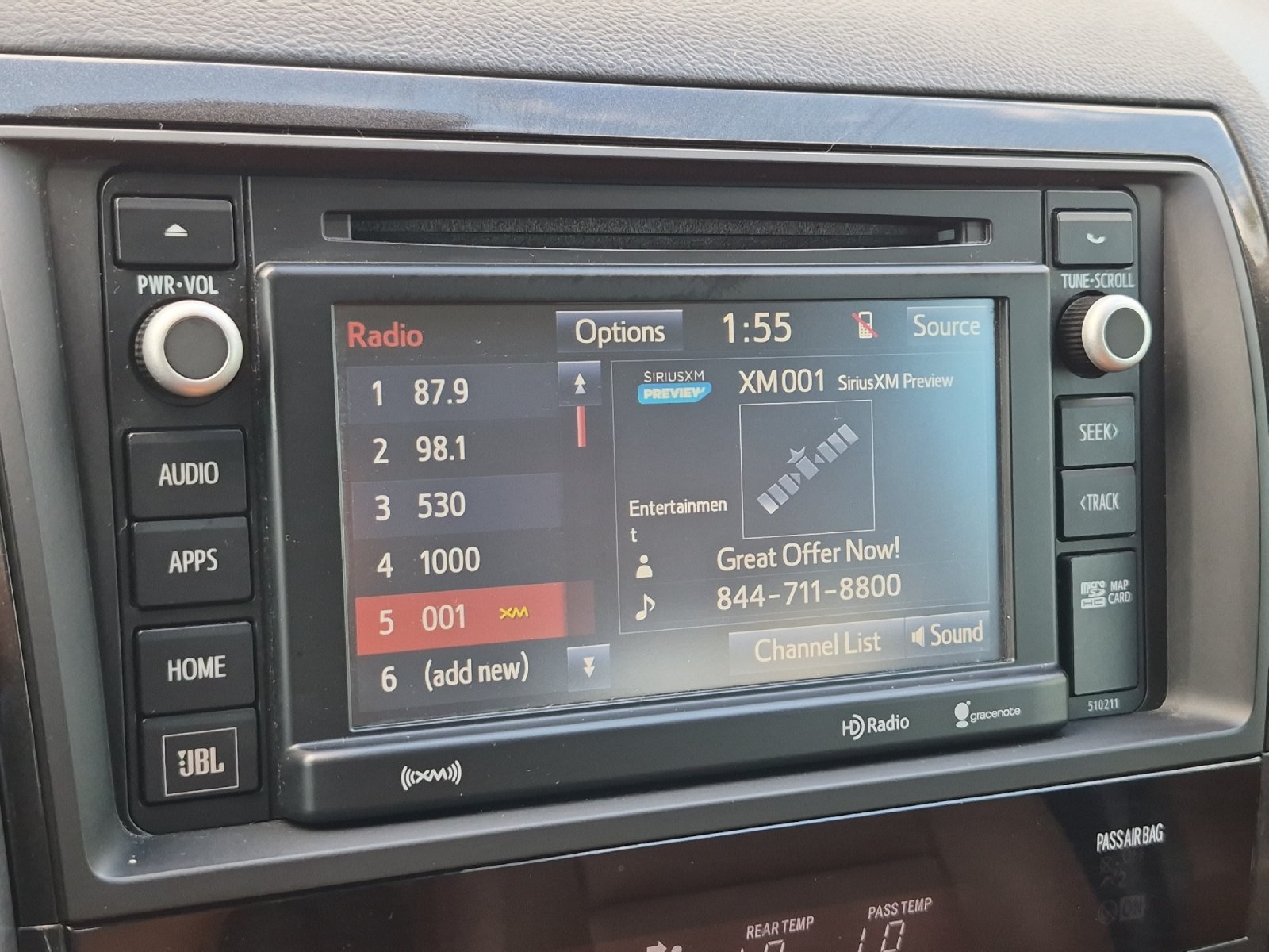 Used 2018 Toyota Sequoia Platinum RWD image 19
