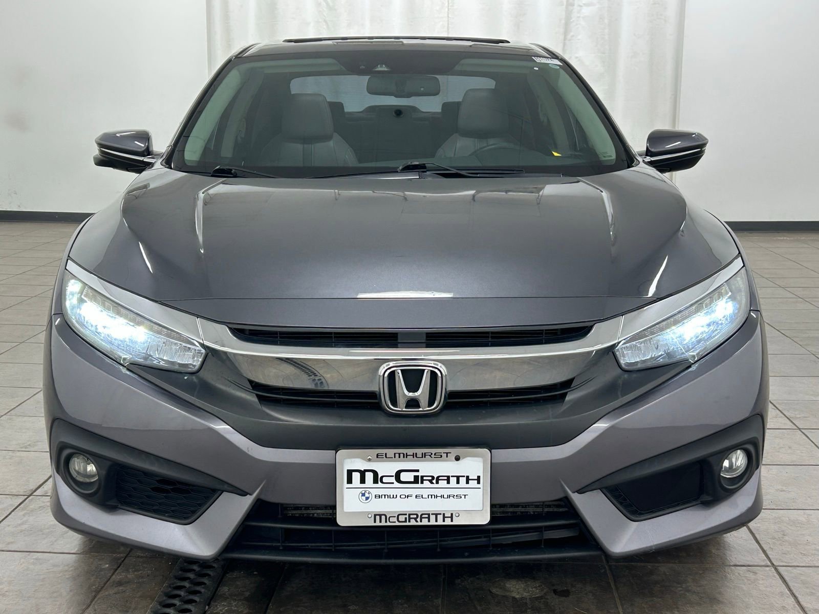 Used 2017 Honda Civic Touring image 7