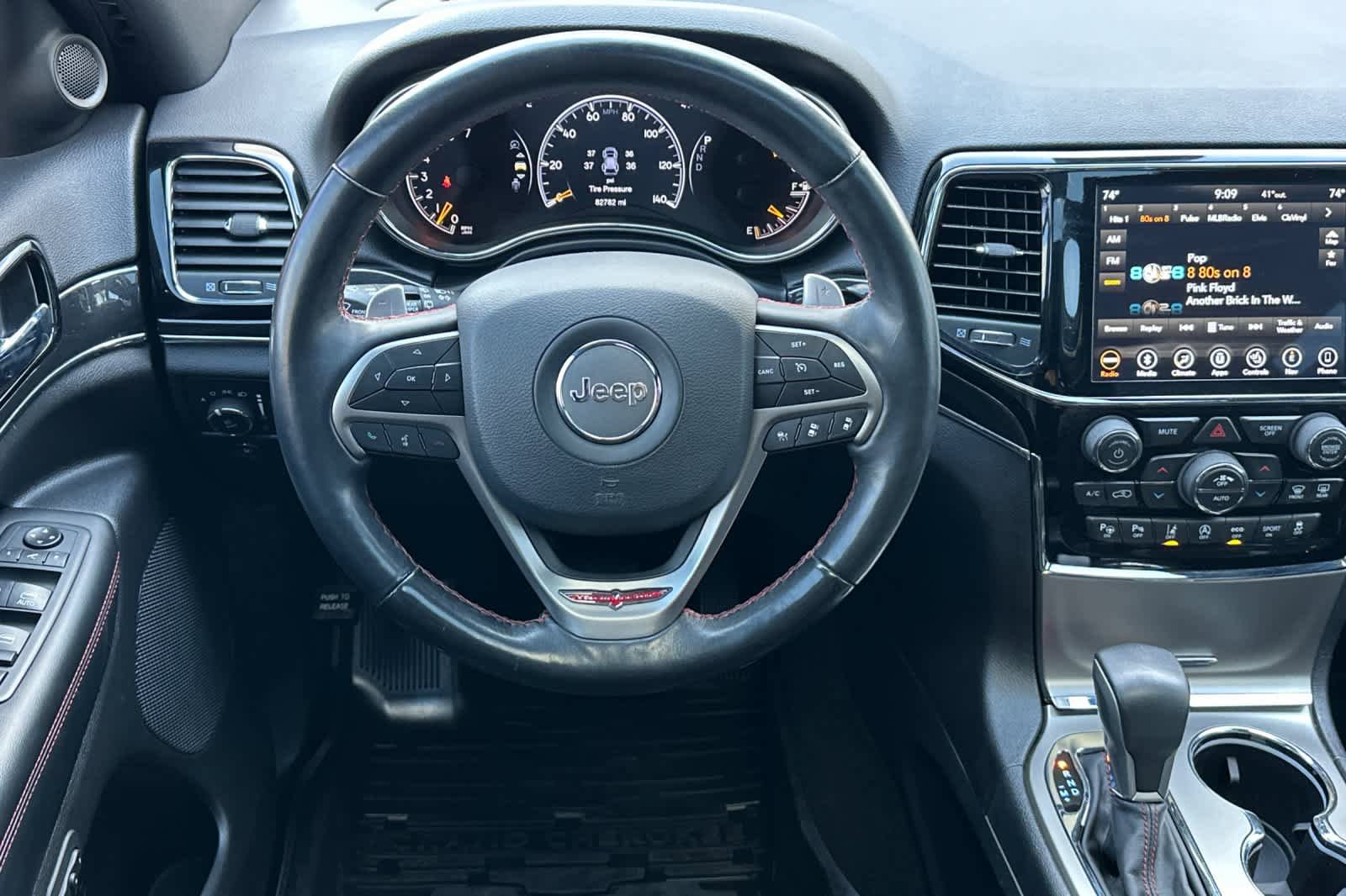 Used 2019 Jeep Grand Cherokee Trailhawk AWD/4WD image 16