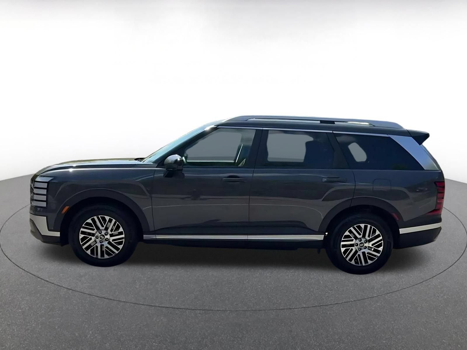 Used 2026 Hyundai Palisade SEL FWD image 8