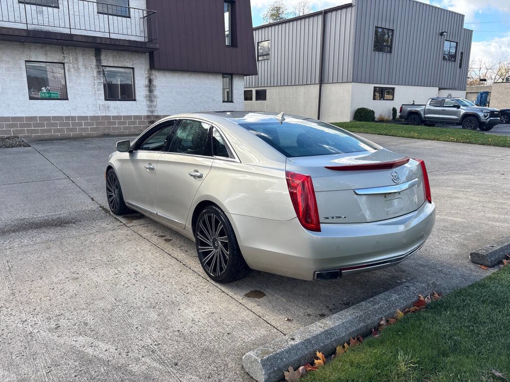 Used 2013 Cadillac XTS Premium image 5