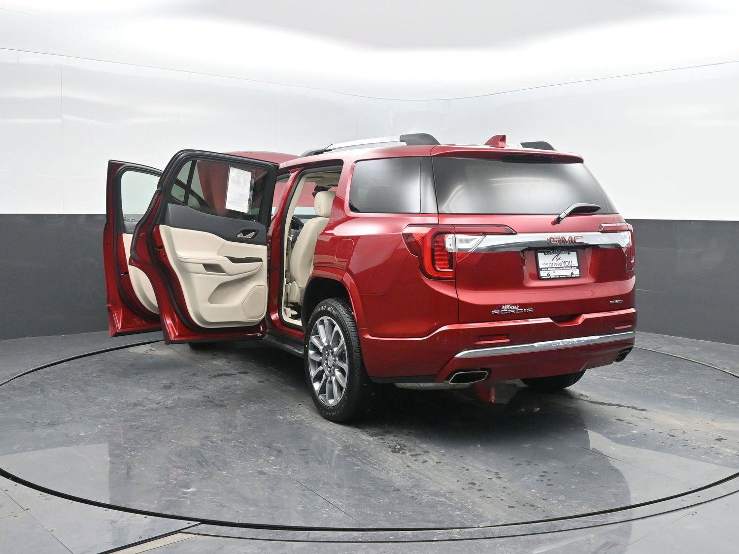 Used 2023 GMC Acadia Denali w/ Denali Ultimate Package image 52