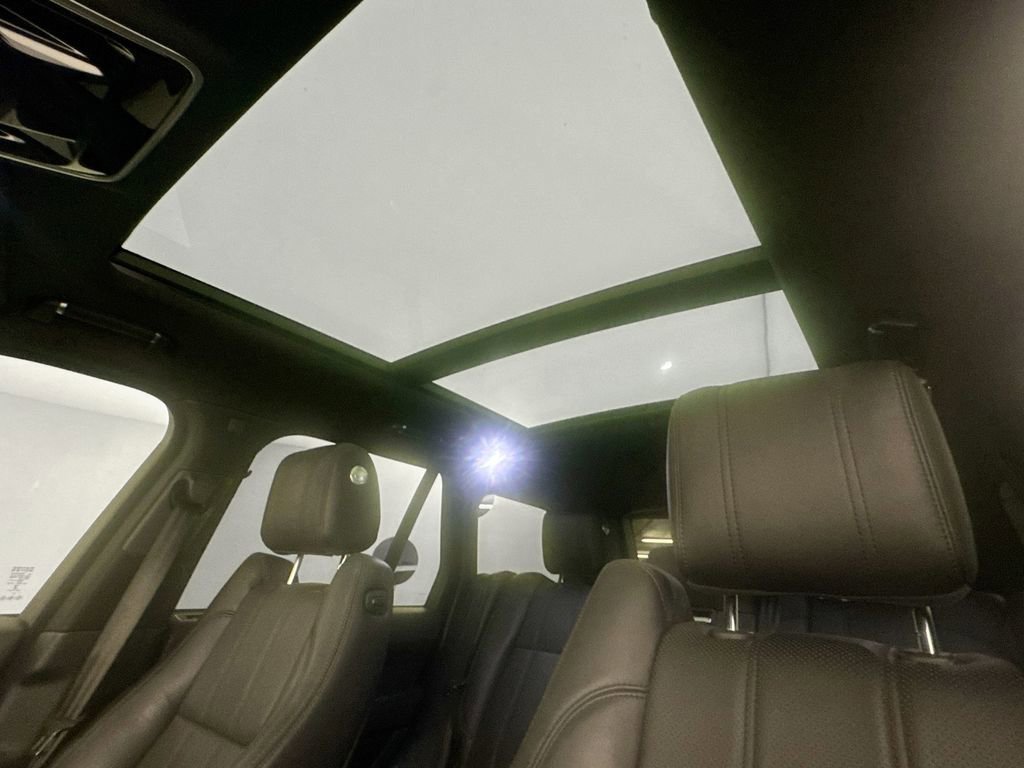 Used 2016 Land Rover Range Rover Supercharged image 19