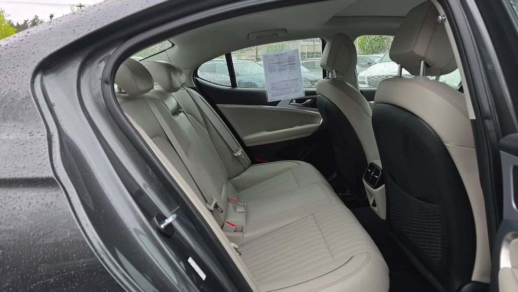 Used 2019 Genesis G70 2.0T Advanced w/ Elite Package image 12