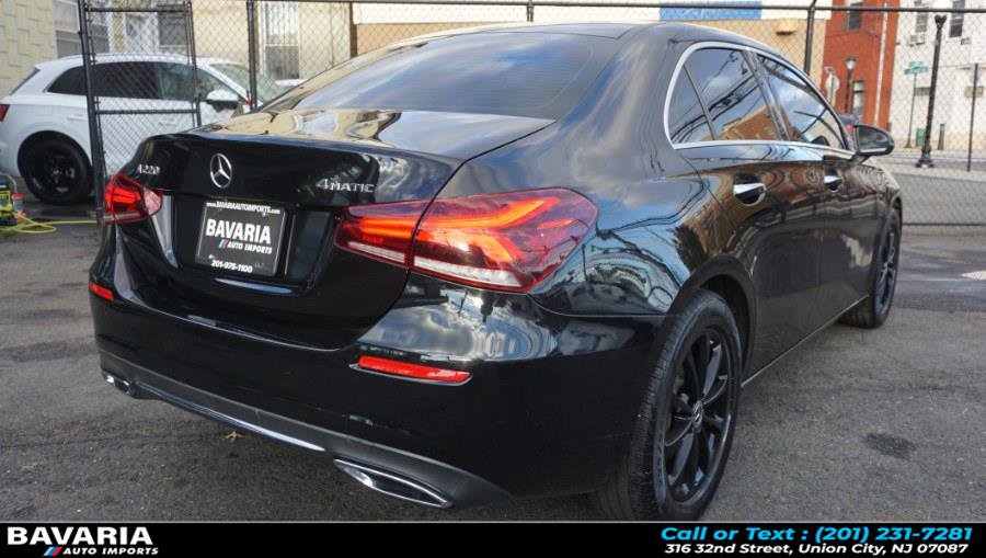 Used 2019 Mercedes-Benz A 220 4MATIC w/ Premium Package image 9