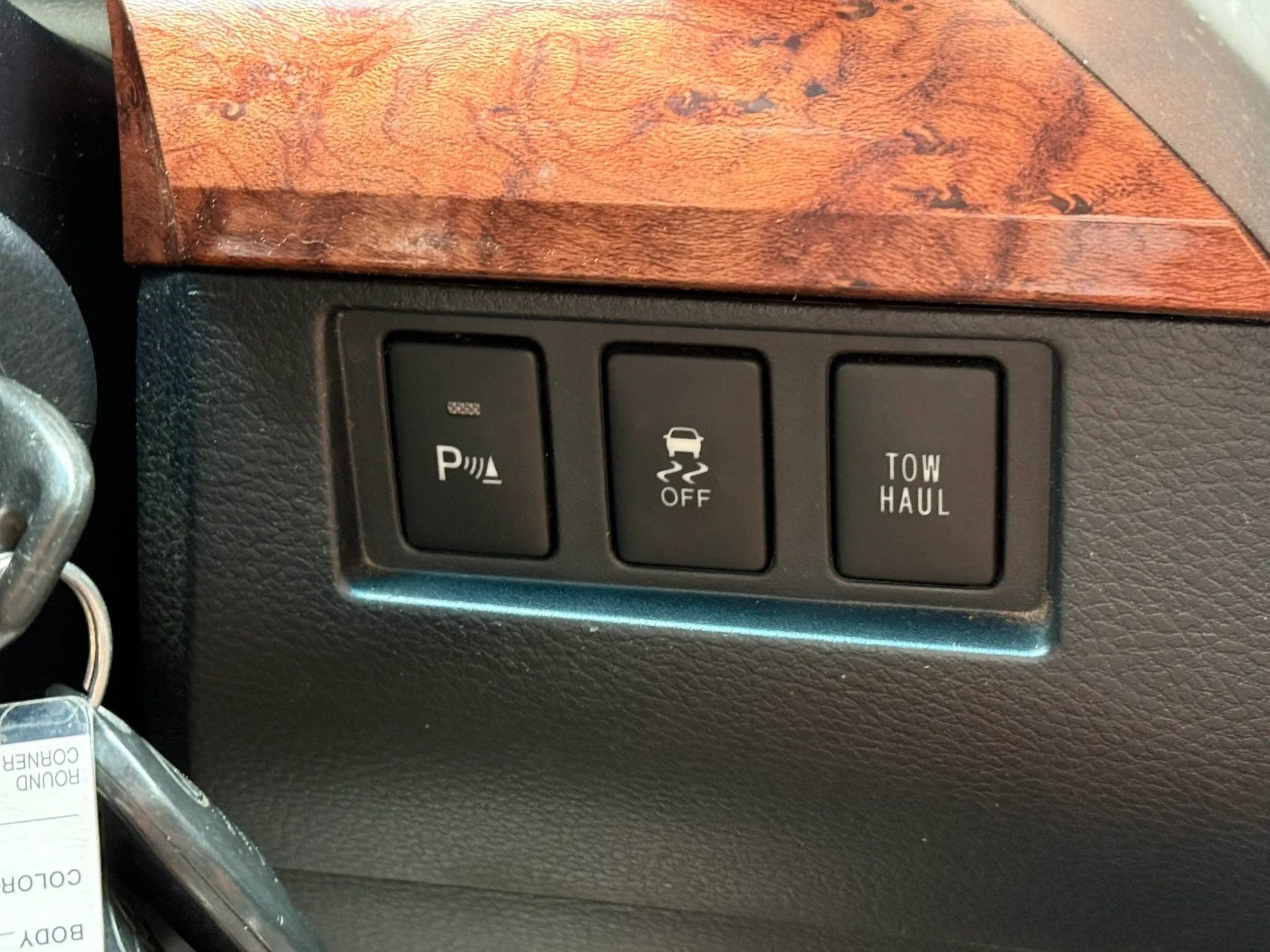 Used 2014 Toyota Tundra 1794 Edition image 31