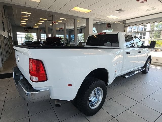Used 2014 RAM 3500 Tradesman w/ Chrome Appearance Group RWD image 13