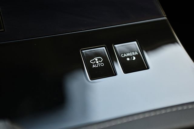 Used 2025 INFINITI QX80 Luxe image 19