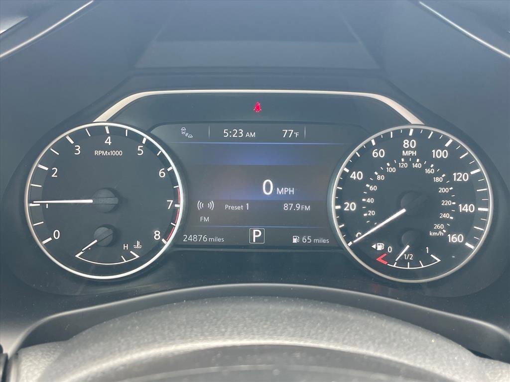 Used 2023 Nissan Murano SV w/ SV Midnight Edition Package FWD image 11
