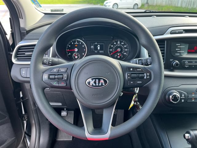 Used 2016 Kia Sorento L FWD image 12