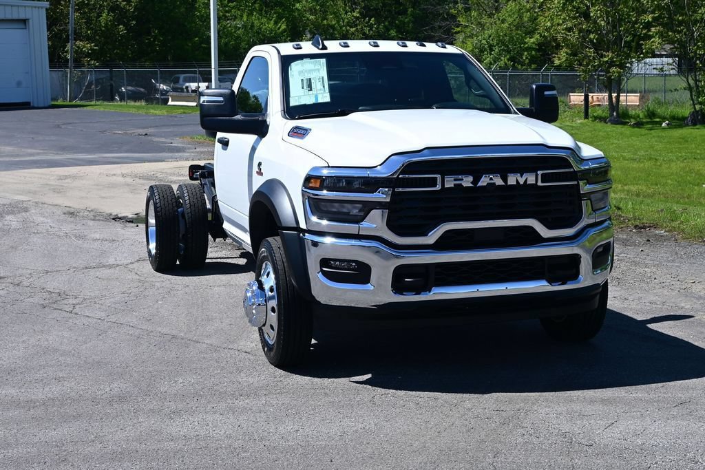 New 2026 RAM 5500 Tradesman w/ Chrome Appearance Group AWD/4WD image 5