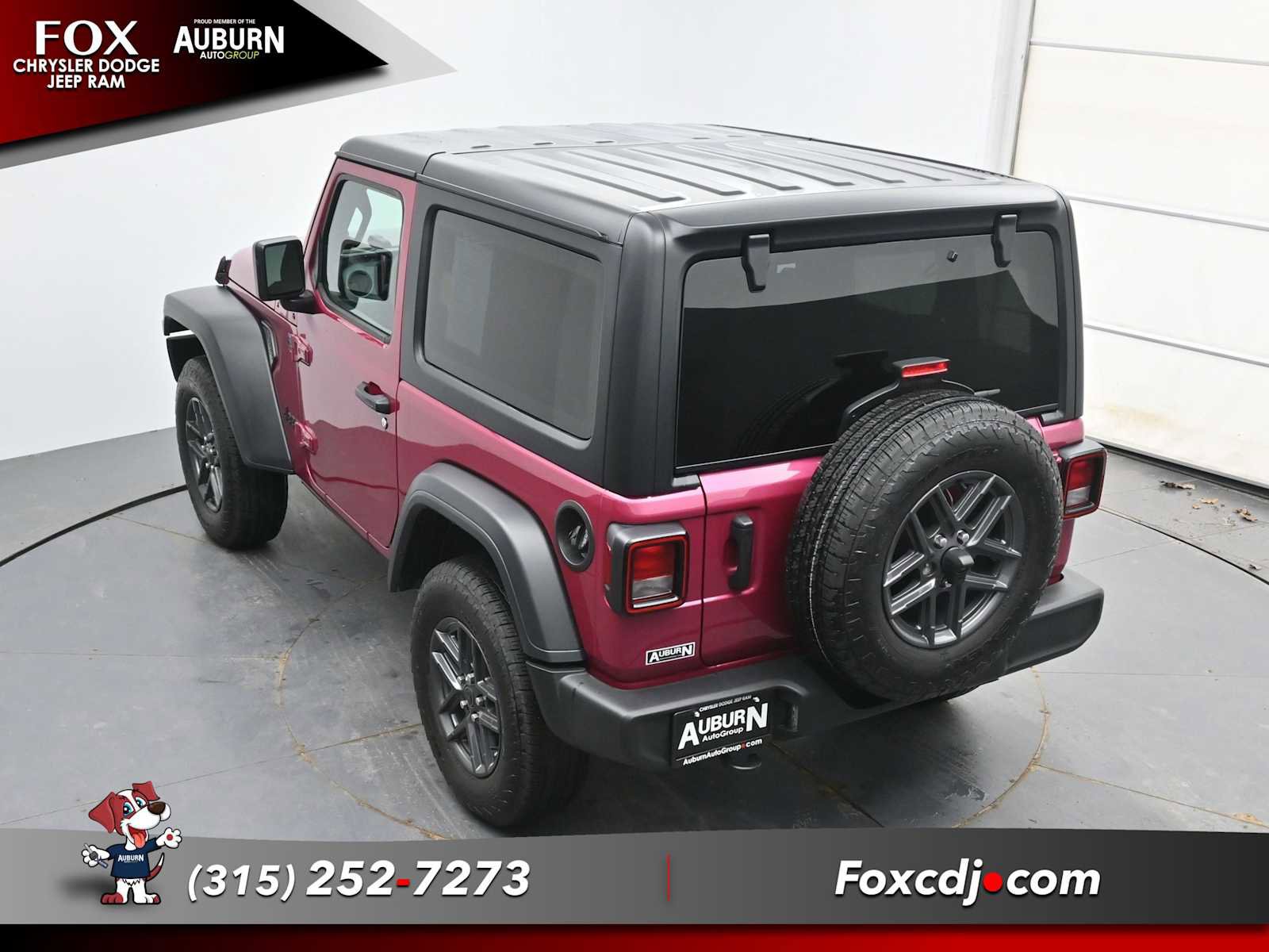 Used 2024 Jeep Wrangler Sport image 28