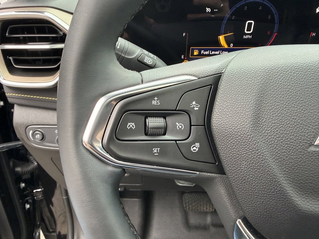 Used 2025 Chevrolet TrailBlazer ACTIV w/ Convenience Package image 29