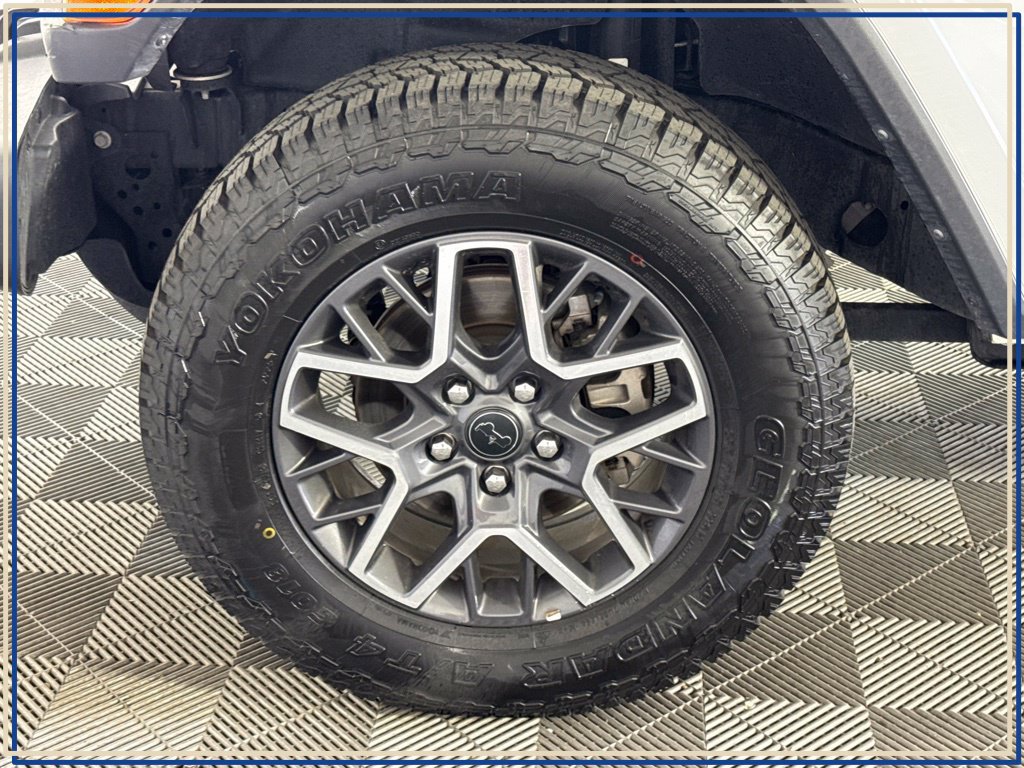 Certified 2025 Jeep Wrangler Unlimited Sahara AWD/4WD image 16
