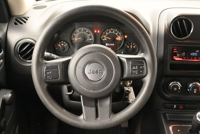 Used 2016 Jeep Patriot Sport FWD image 22