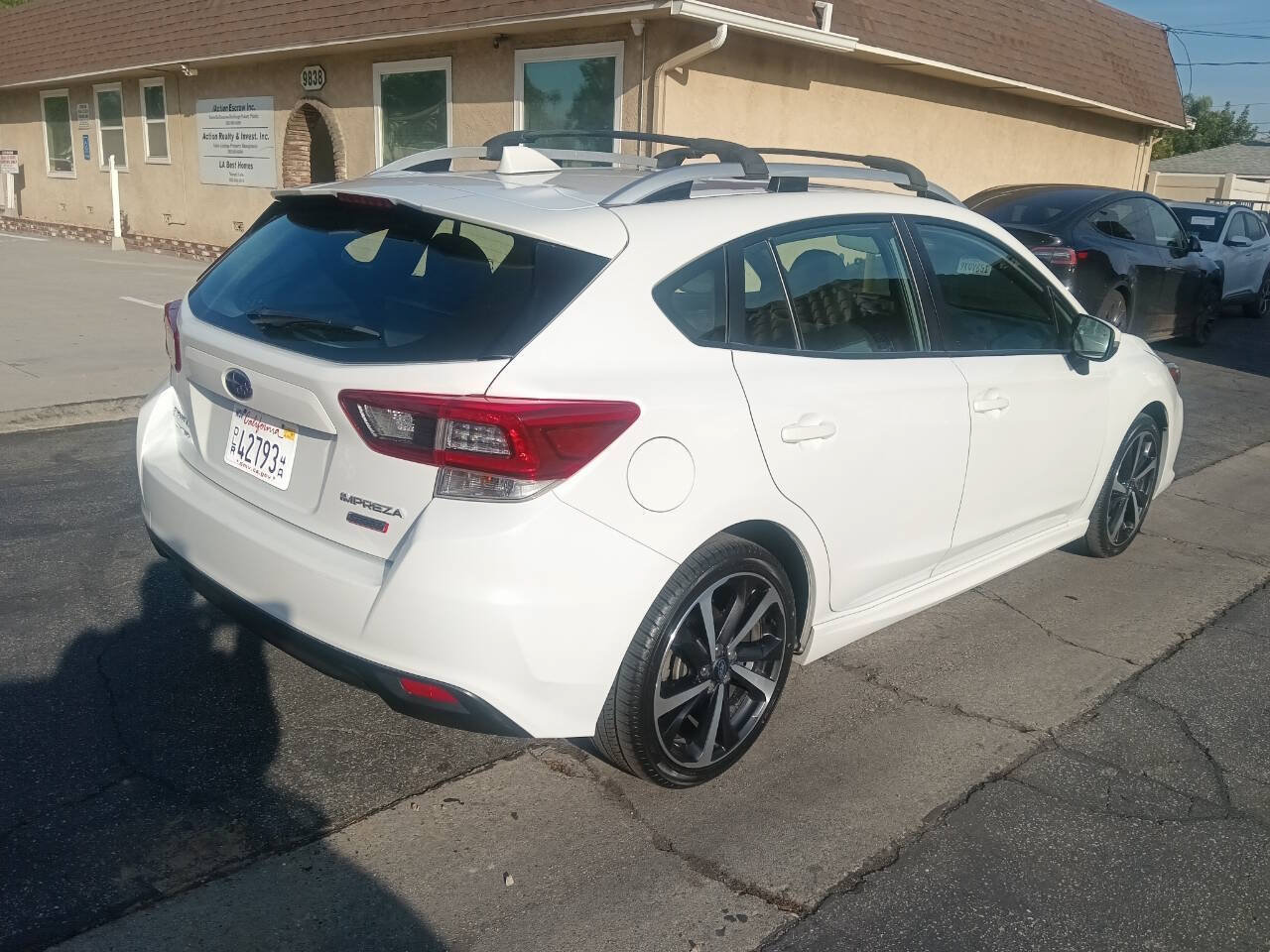 Used 2022 Subaru Impreza 2.0i Sport w/ Popular Package #2 AWD/4WD image 3