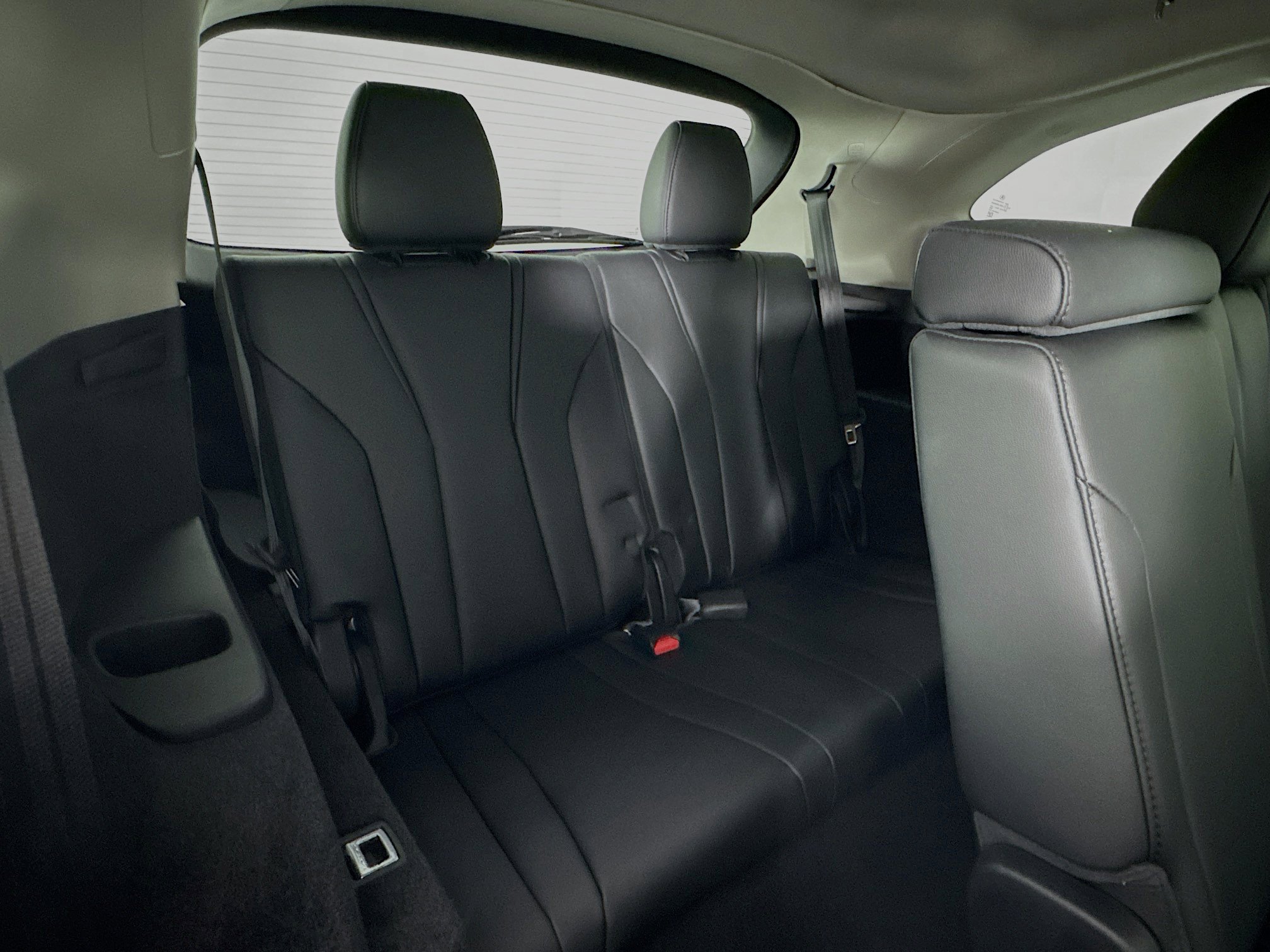 Used 2023 Acura MDX FWD image 27