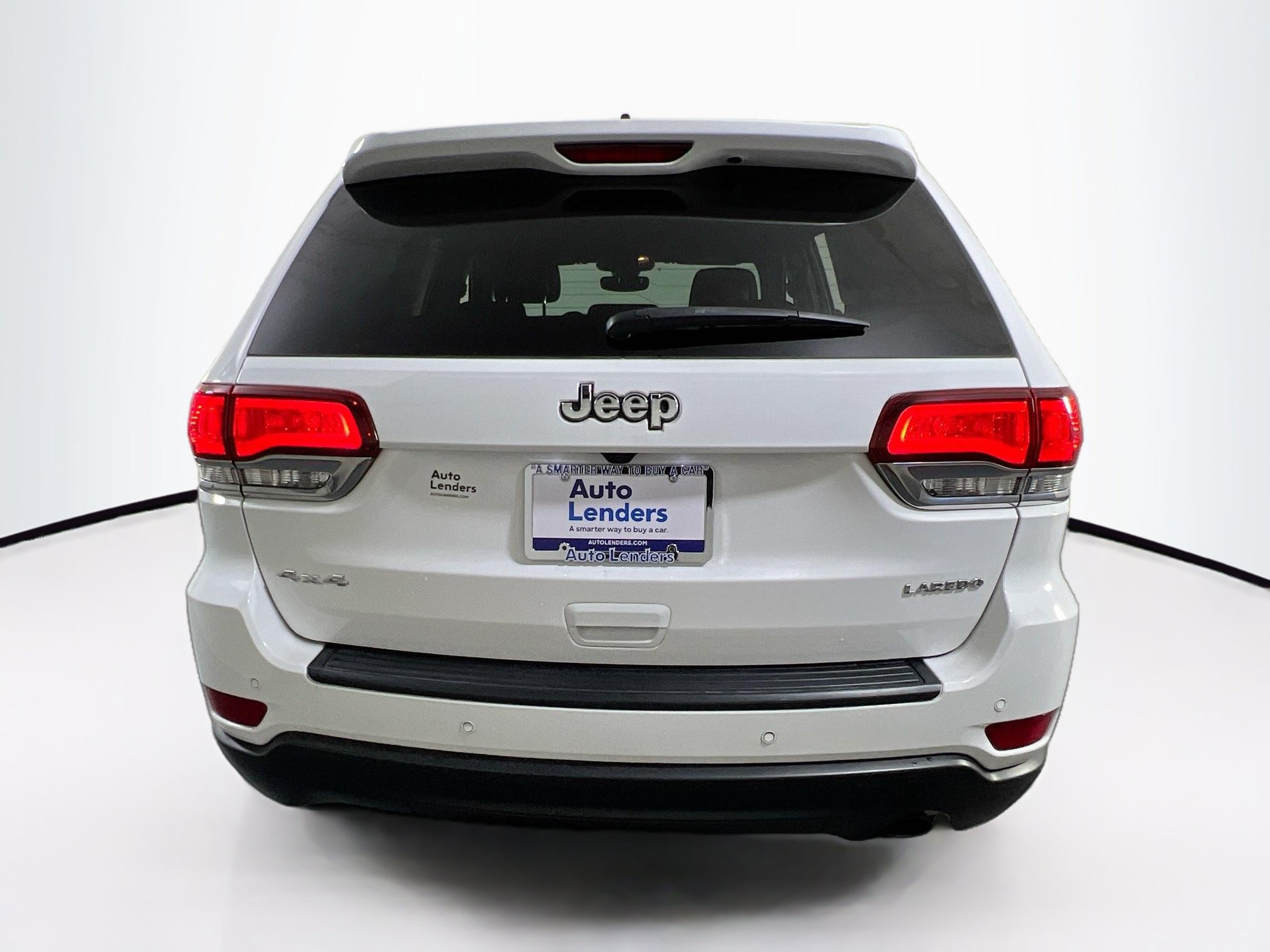Used 2022 Jeep Grand Cherokee Laredo E AWD/4WD image 6