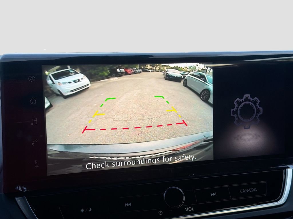 New 2025 Nissan Altima 2.5 SR image 13