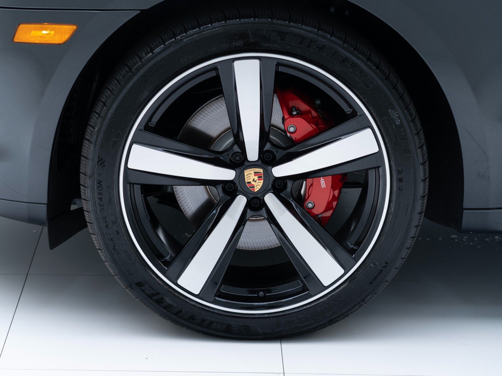 New 2026 Porsche Macan S AWD/4WD image 12