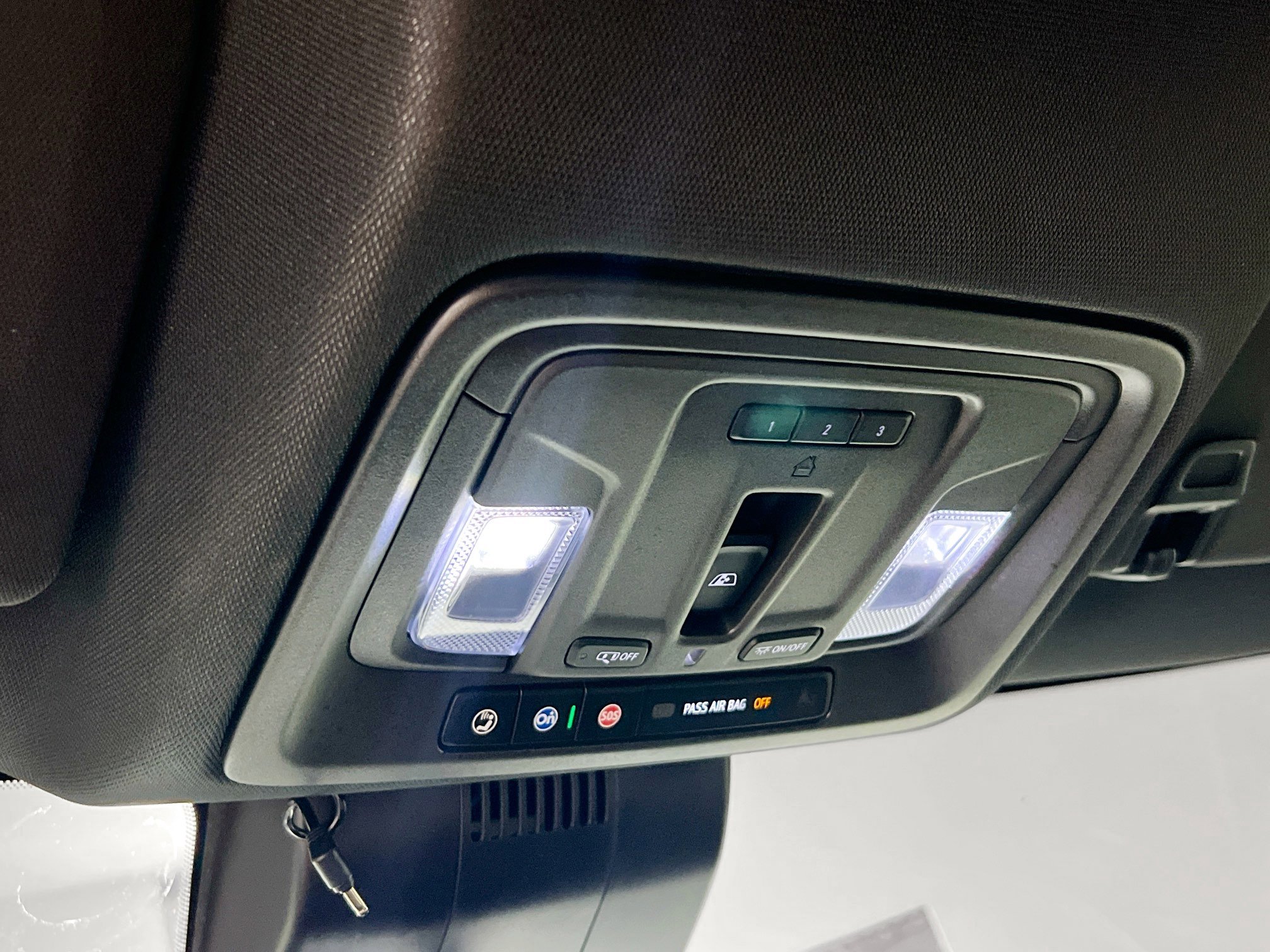 Used 2023 GMC Sierra 1500 AT4 w/ Technology Package image 22