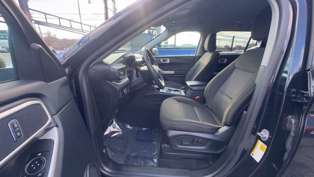 Certified 2023 Ford Explorer XLT image 19