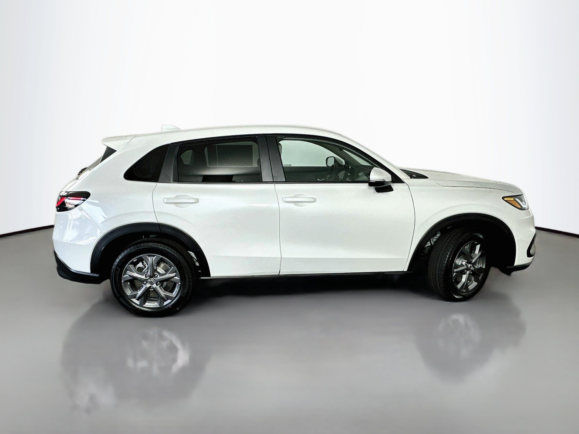 New 2027 Honda HR-V LX image 8