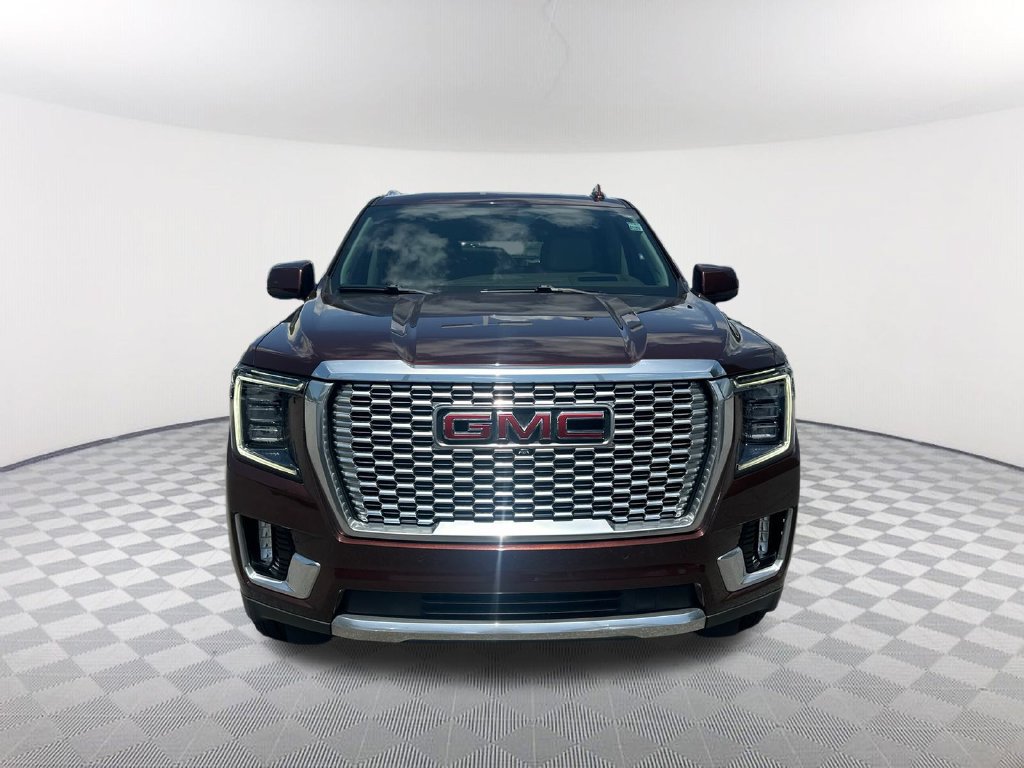 Used 2022 GMC Yukon Denali RWD image 2