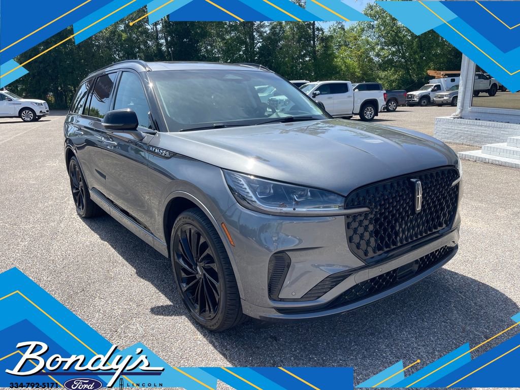 Used 2025 Lincoln Aviator Reserve w/ Equipment Group 201A image 1