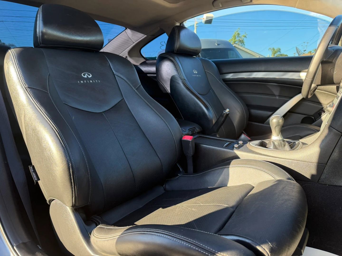 Used 2013 INFINITI G37 Sport image 14