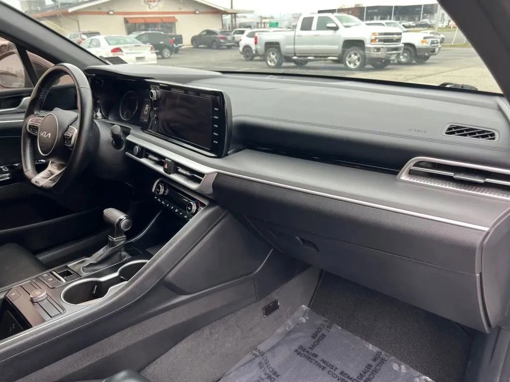 Used 2023 Kia K5 GT-Line image 15