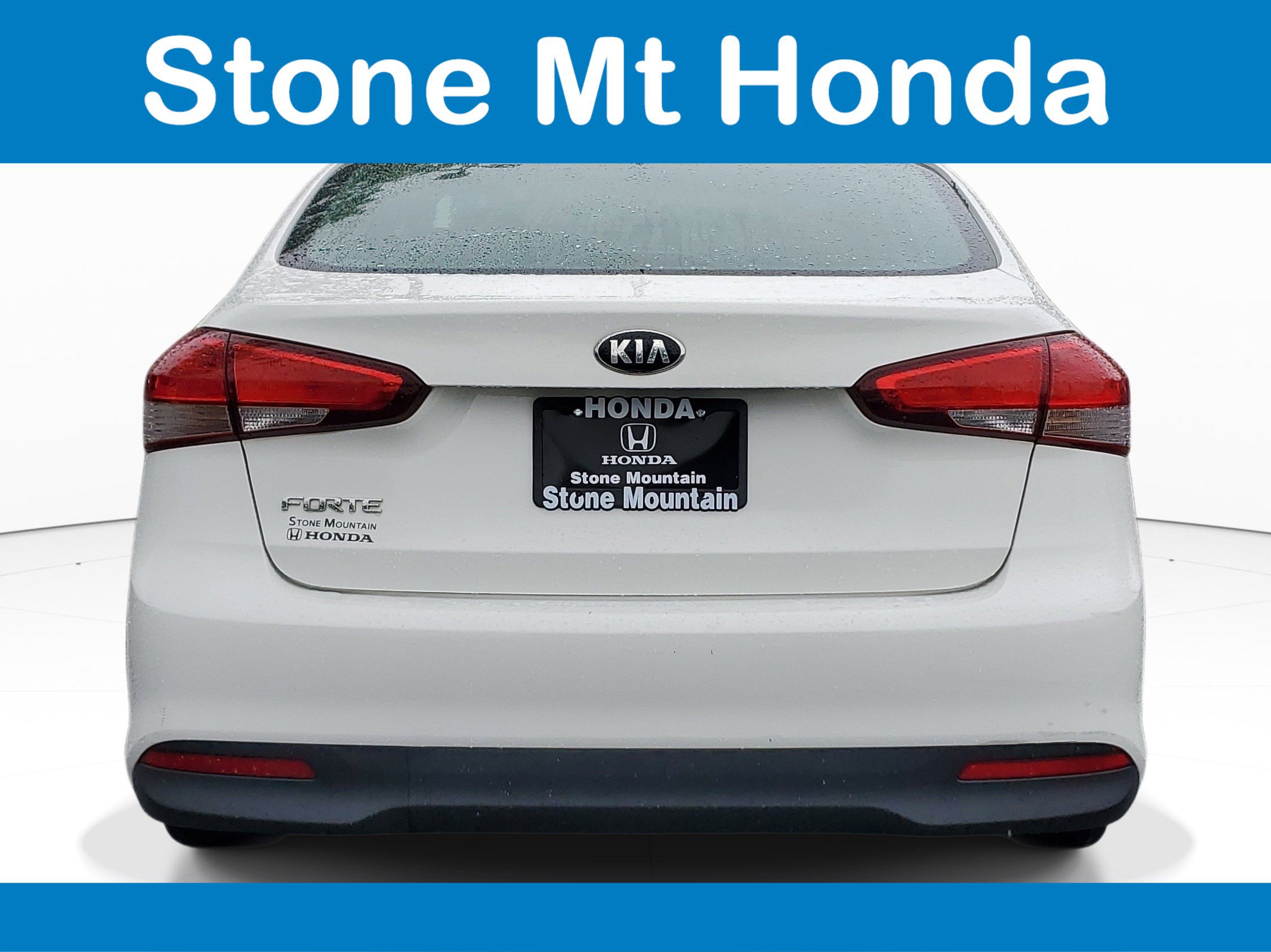 Used 2017 Kia Forte LX FWD image 5