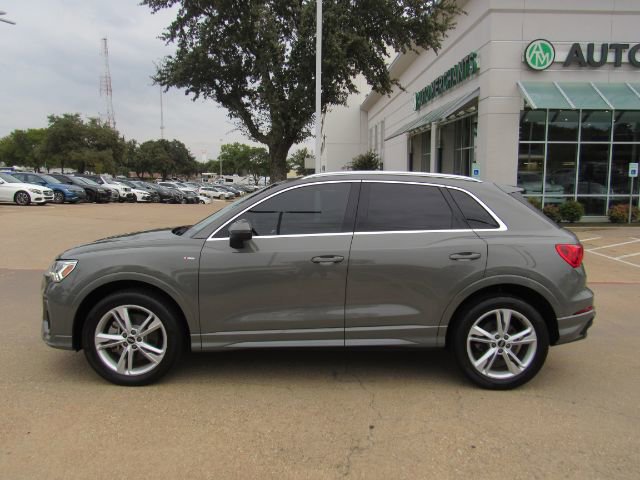 Used 2022 Audi Q3 2.0T Premium Plus w/ Premium Plus Package AWD/4WD image 14