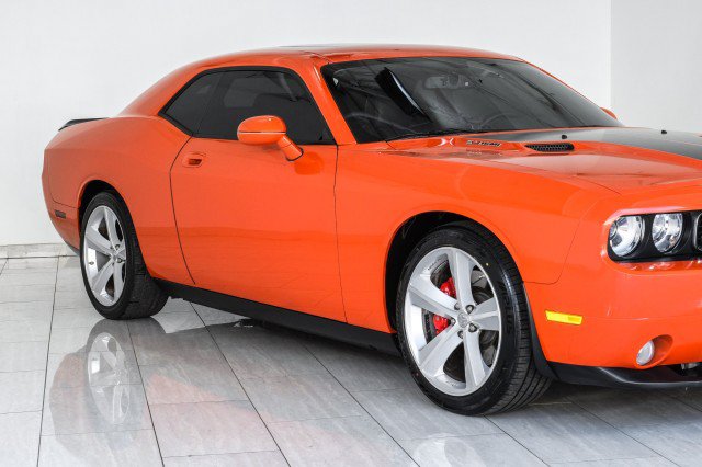 Used 2009 Dodge Challenger SRT8 w/ SRT Option Group II RWD image 56