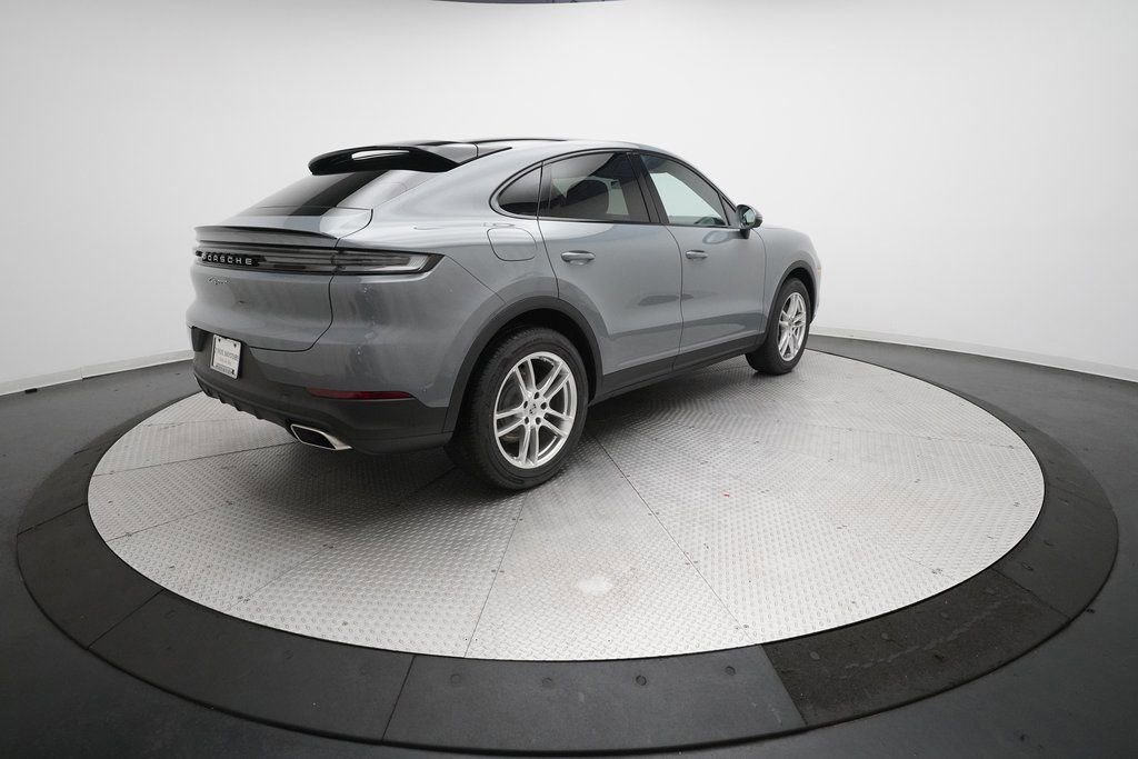 Certified 2026 Porsche Cayenne Coupe image 15