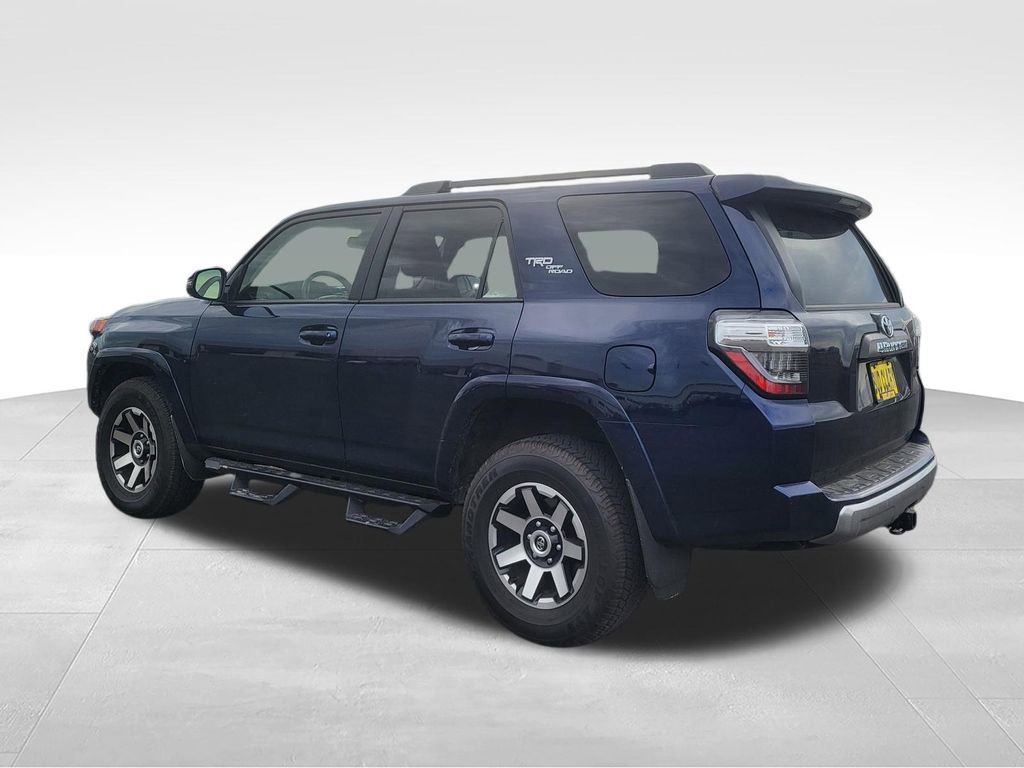 Certified 2023 Toyota 4Runner TRD Off-Road Premium w/ Moonroof Package AWD/4WD image 3
